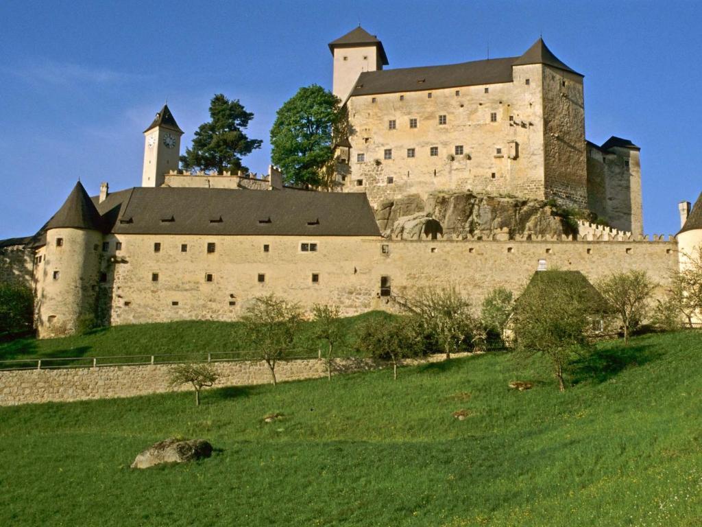 Prinzenhof Hotell Gross Gerungs Exteriör bild