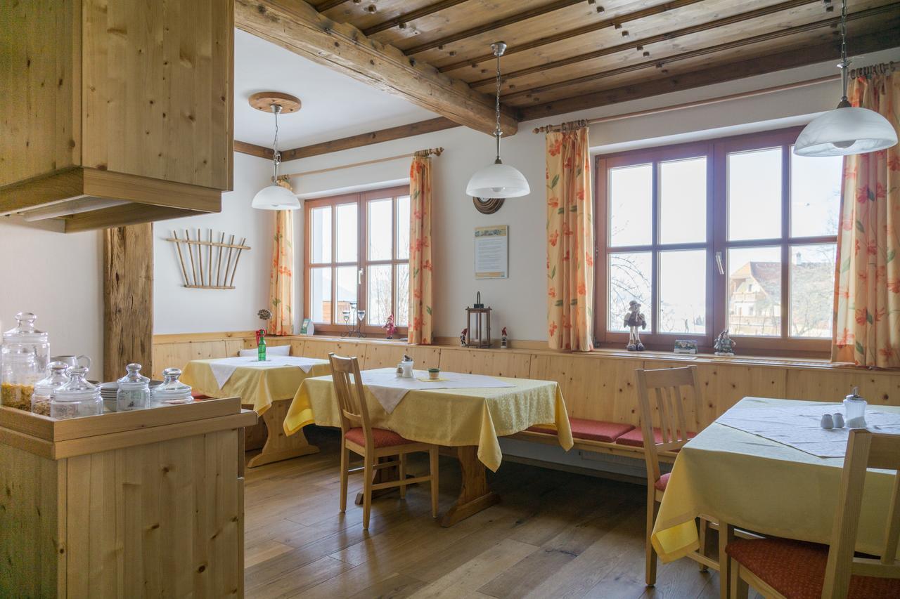 Prinzenhof Hotell Gross Gerungs Exteriör bild